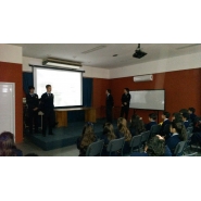DEL PROBLEMA A LA SOLUCIÓN, charla a cargo de alumnos de 5to. año "A"